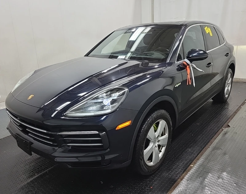 Porsche Cayenne E-Hybrid* Head Up* Adaptive Cruise* Night Vision* 