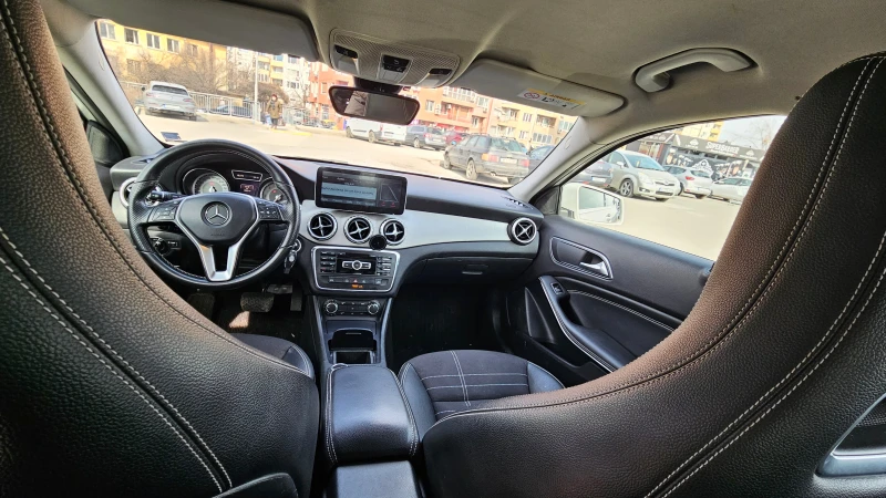 Mercedes-Benz GLA 200, снимка 10 - Автомобили и джипове - 52717437