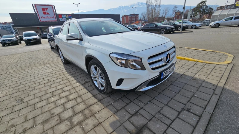 Mercedes-Benz GLA 200, снимка 4 - Автомобили и джипове - 52717437