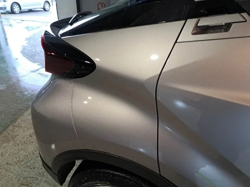 Toyota C-HR 1.8 e-CVT - изображение 9
