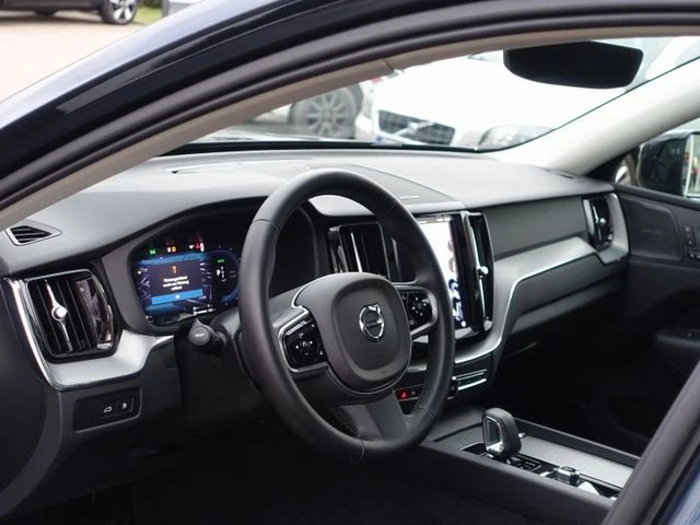 Volvo XC60 T6 AWD Plus Dark, снимка 7 - Автомобили и джипове - 53100568