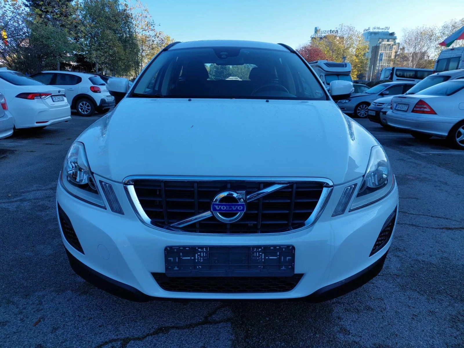 Volvo XC60 D4 2, 0d 163ps AUTOMATIC - изображение 3