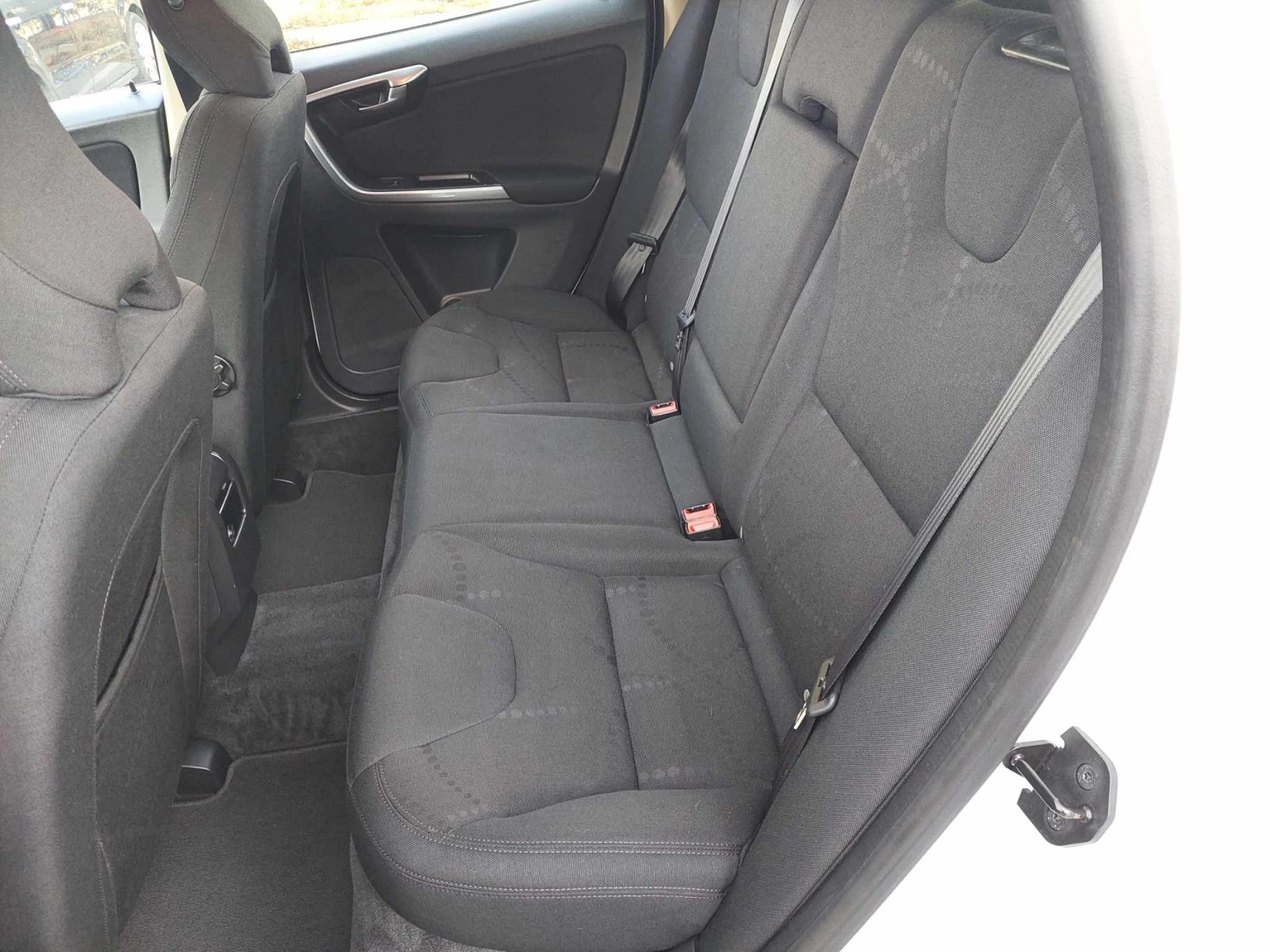 Volvo XC60 D4 2, 0d 163ps AUTOMATIC | Mobile.bg   12