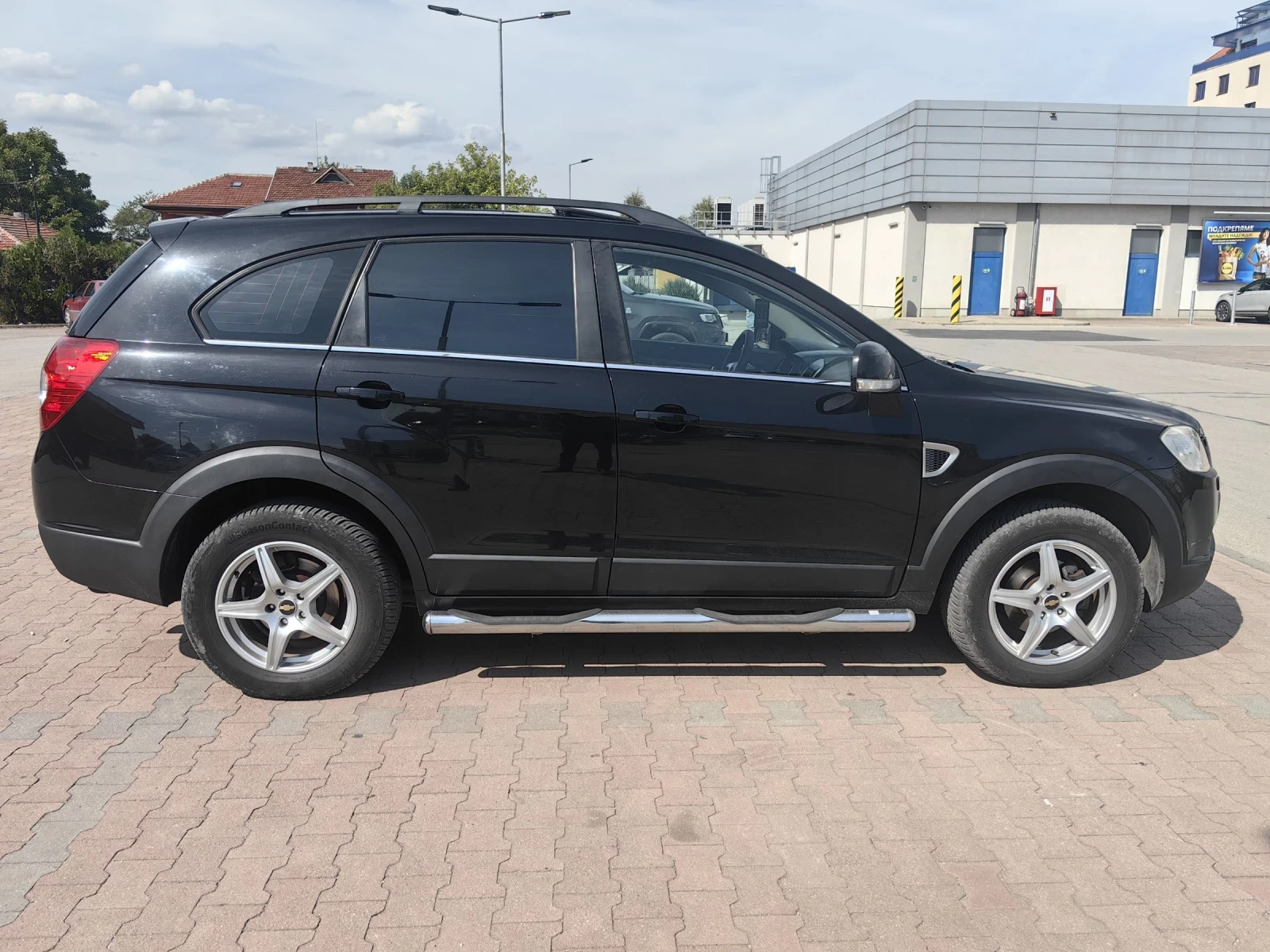 Chevrolet Captiva 3.2i V6 4x4 7 местен НАВИГАЦИЯ АВТОМАТ КОЖА - изображение 8