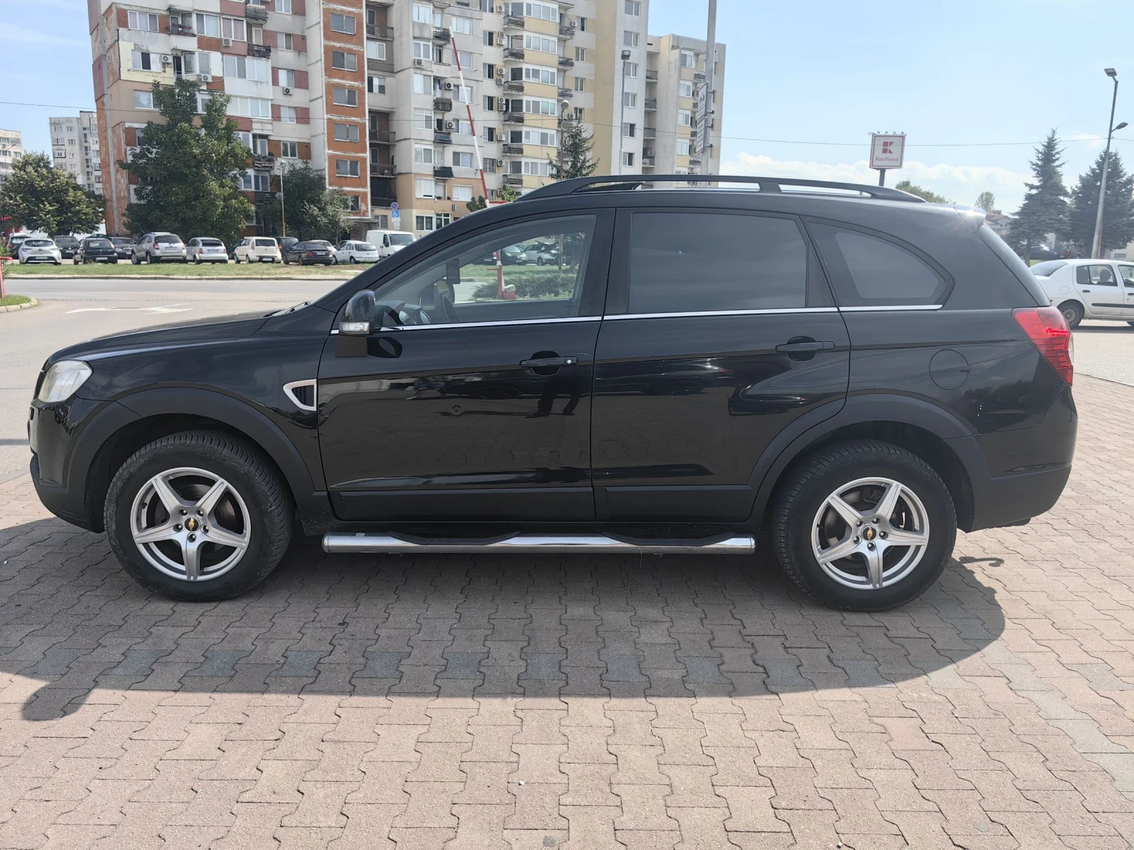 Chevrolet Captiva 3.2i V6 4x4 7 местен НАВИГАЦИЯ АВТОМАТ КОЖА - изображение 4