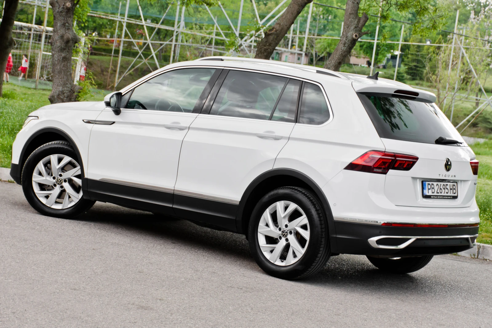 VW Tiguan * ГАРАНЦИЯ* 4MOTION* 2.0* TSI - изображение 5