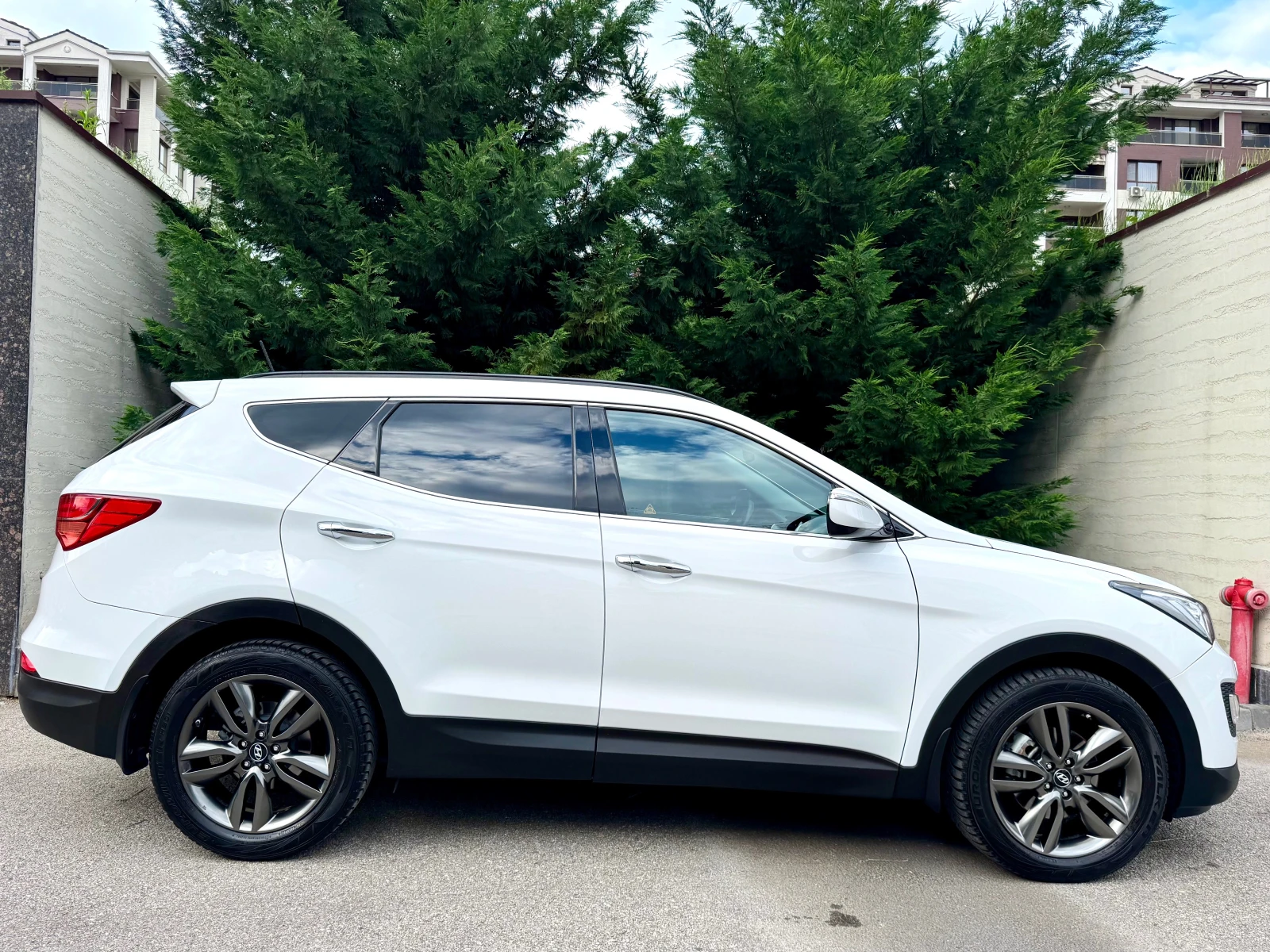 Hyundai Santa fe 2.2CRDI NAVI KAMERA KEYLESS-GO KOJA PODGREV - изображение 4