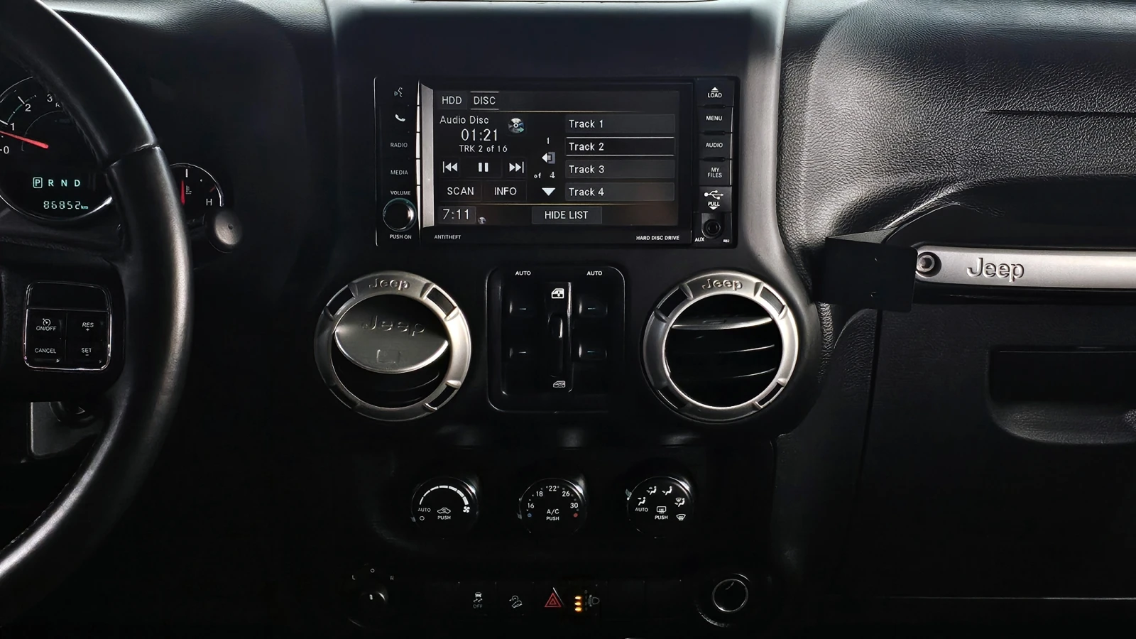 Jeep Wrangler RUBIKON* PENTASTAR* ROCK TRACK* КРАЙНА ЦЕНА, снимка 11 - Автомобили и джипове - 54628550