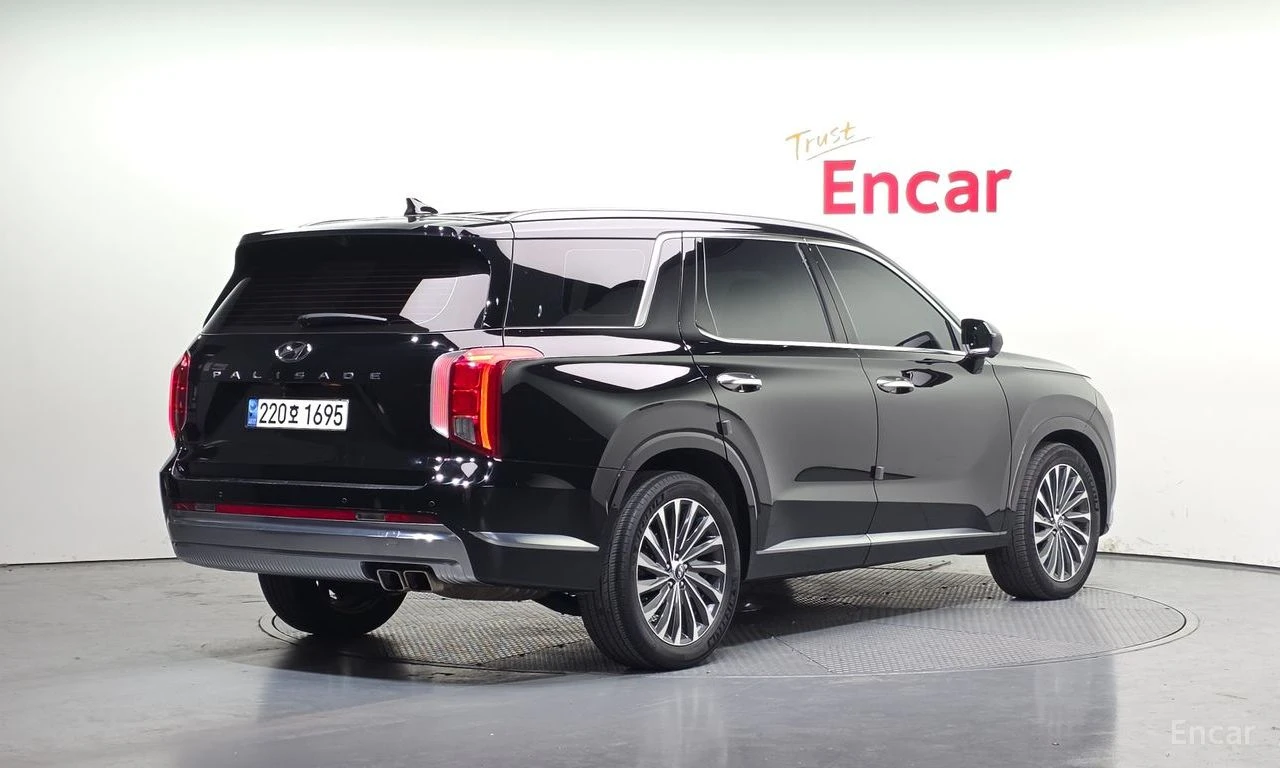 Hyundai Palisade 3.8* CALIGRAPHY* ОБДУХВАНЕ* ХЕДЪП* МАСАЖ* LANE* AS, снимка 2 - Автомобили и джипове - 54682431