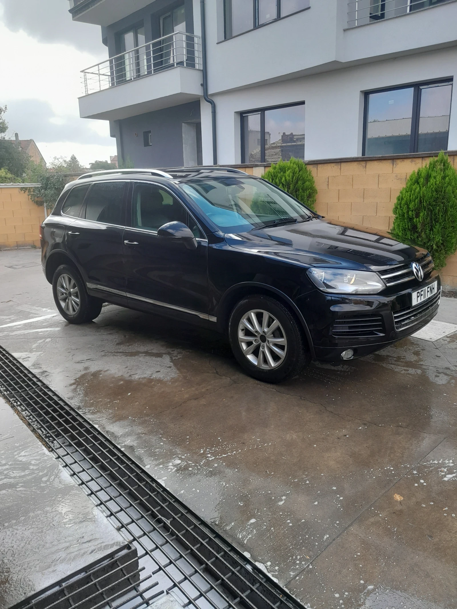 VW Touareg, снимка 5 - Автомобили и джипове - 56213112