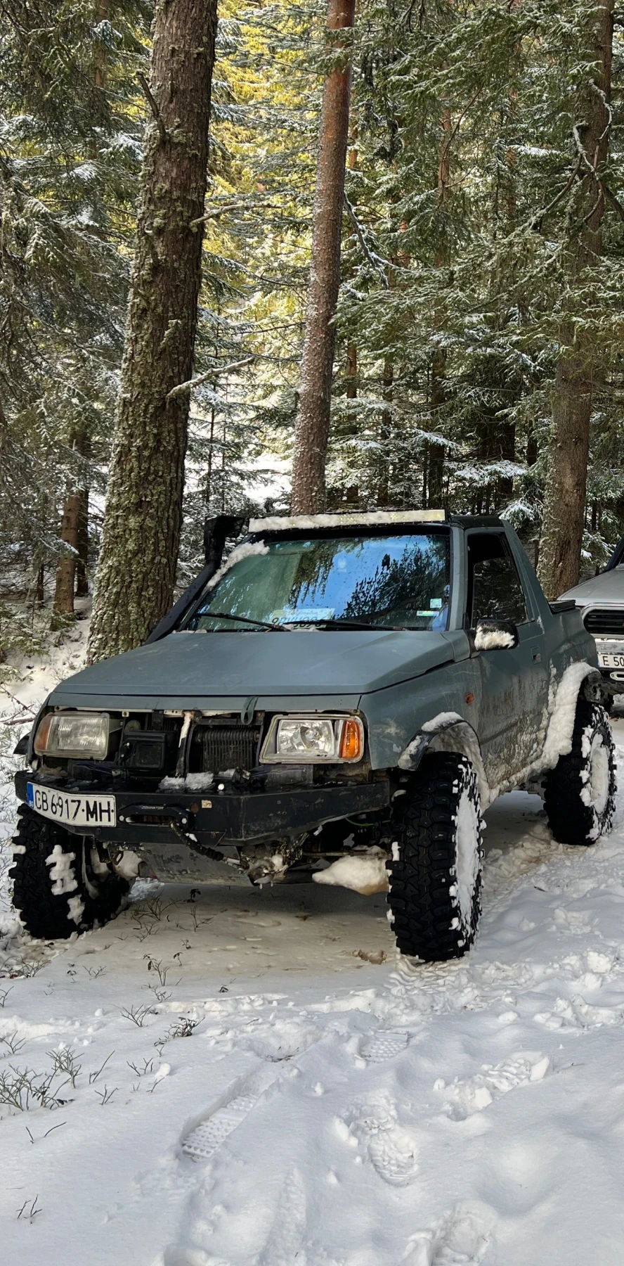 Suzuki Vitara 1.9 ротор, снимка 2 - Автомобили и джипове - 56367456