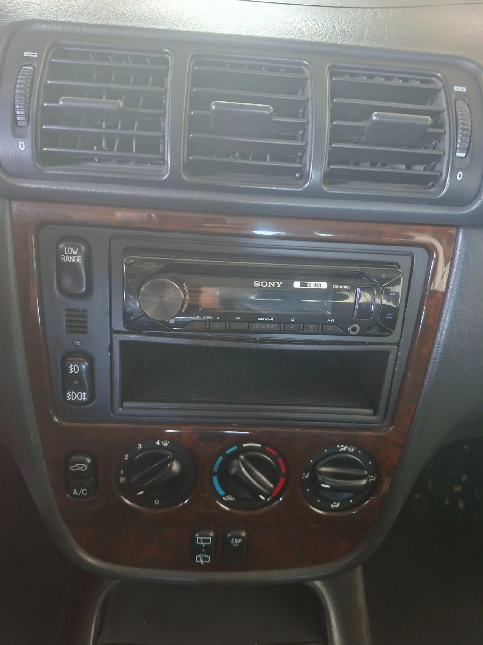 Mercedes-Benz ML 270 CDI, снимка 8 - Автомобили и джипове - 56430882