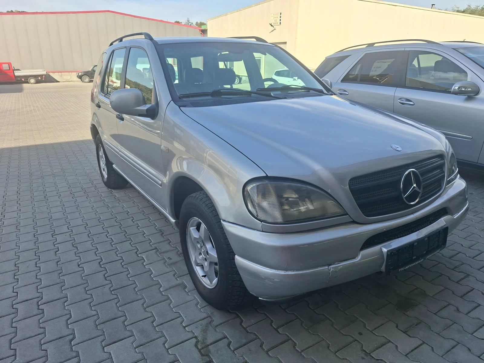 Mercedes-Benz ML 270 CDI, снимка 2 - Автомобили и джипове - 56430882
