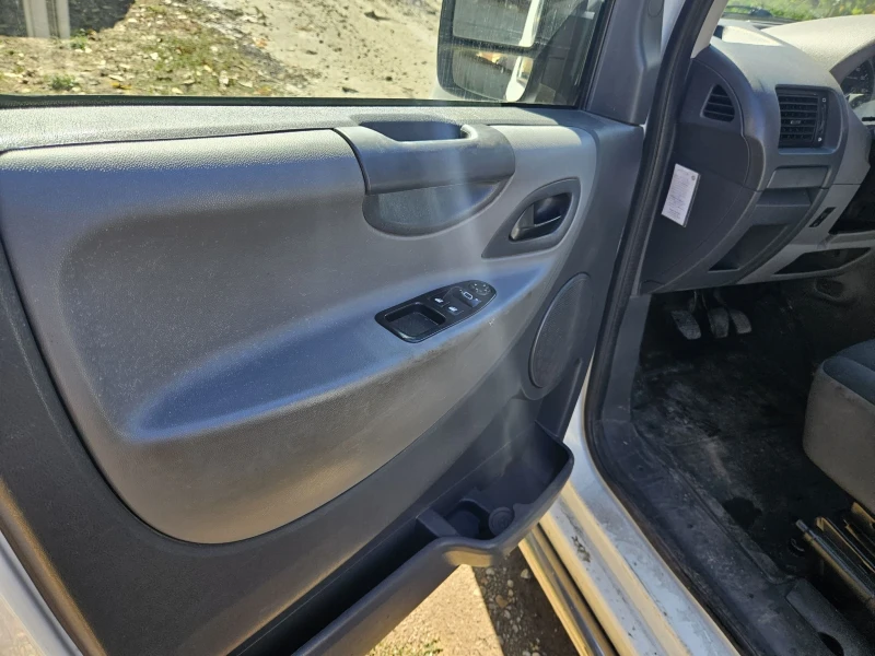 Peugeot Expert, снимка 12 - Бусове и автобуси - 52366352