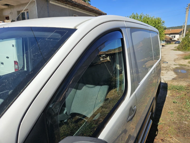 Peugeot Expert, снимка 9 - Бусове и автобуси - 52366352