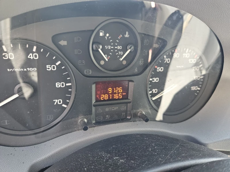 Peugeot Expert, снимка 11 - Бусове и автобуси - 52366352