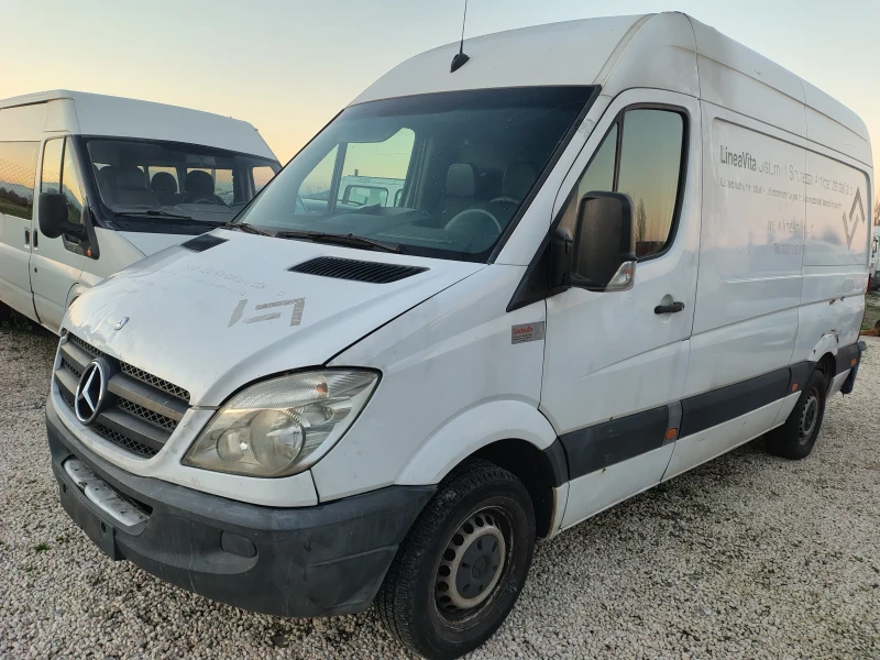 Mercedes-Benz Sprinter 315 315cdi, снимка 4 - Бусове и автобуси - 52771179