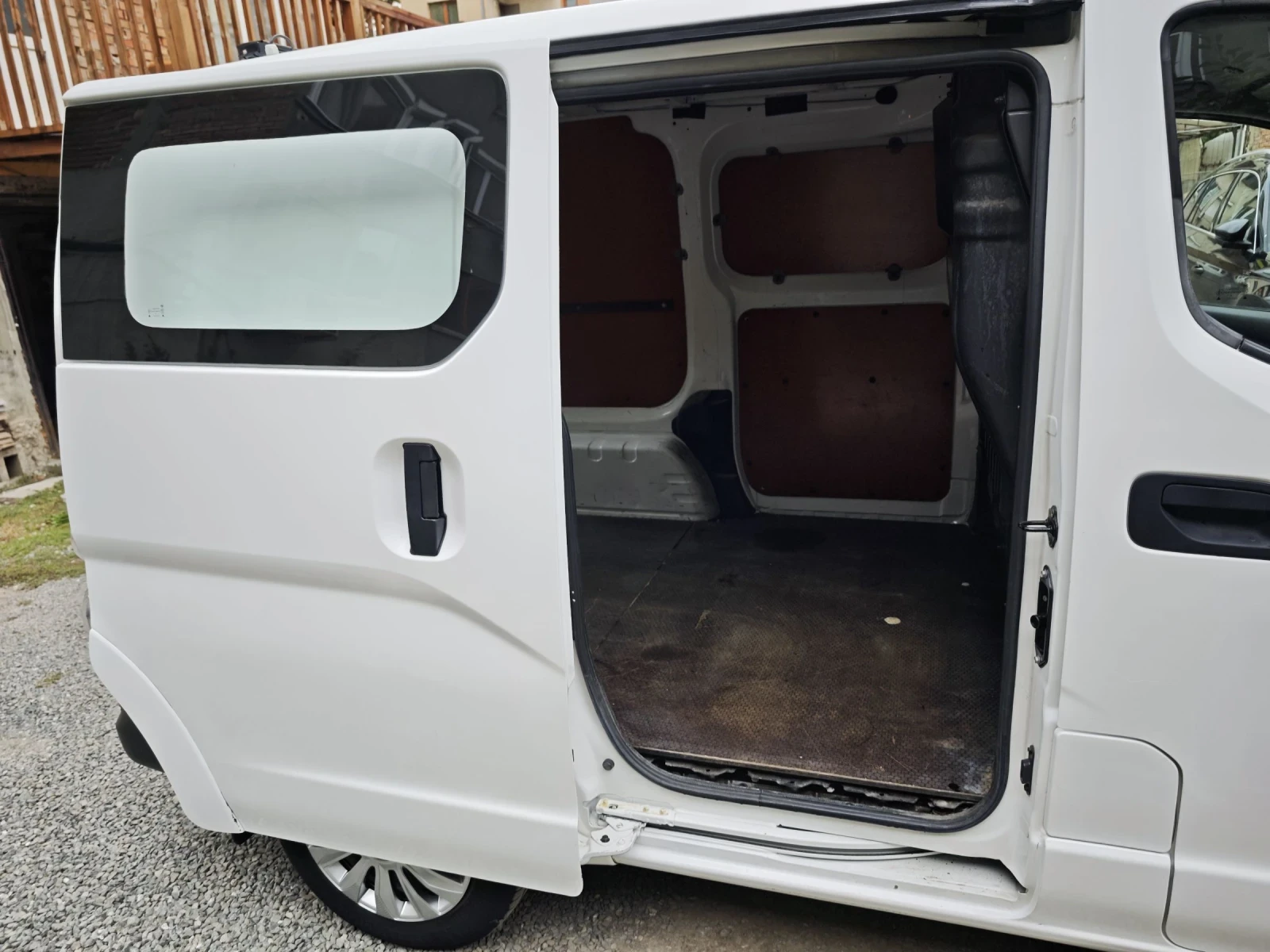 Nissan NV200 24Kwh - изображение 7