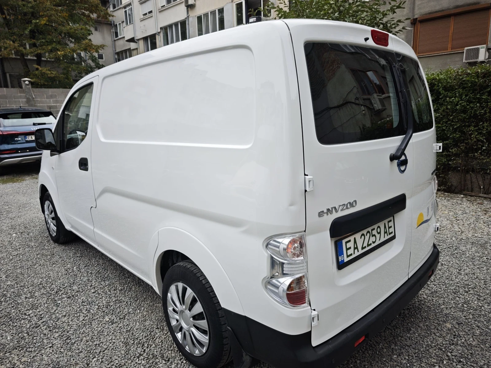 Nissan NV200 24Kwh - изображение 9