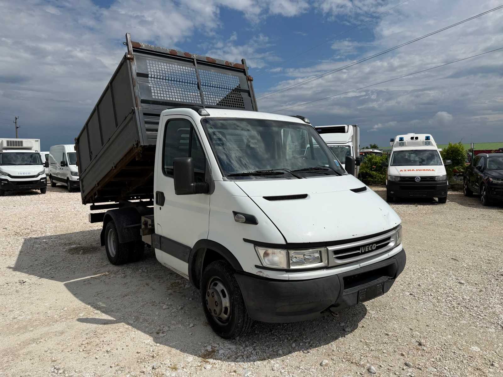 Iveco Daily 35C10 ТРИСТРАНЕН САМОСВАЛ, снимка 3 - Бусове и автобуси - 54944654