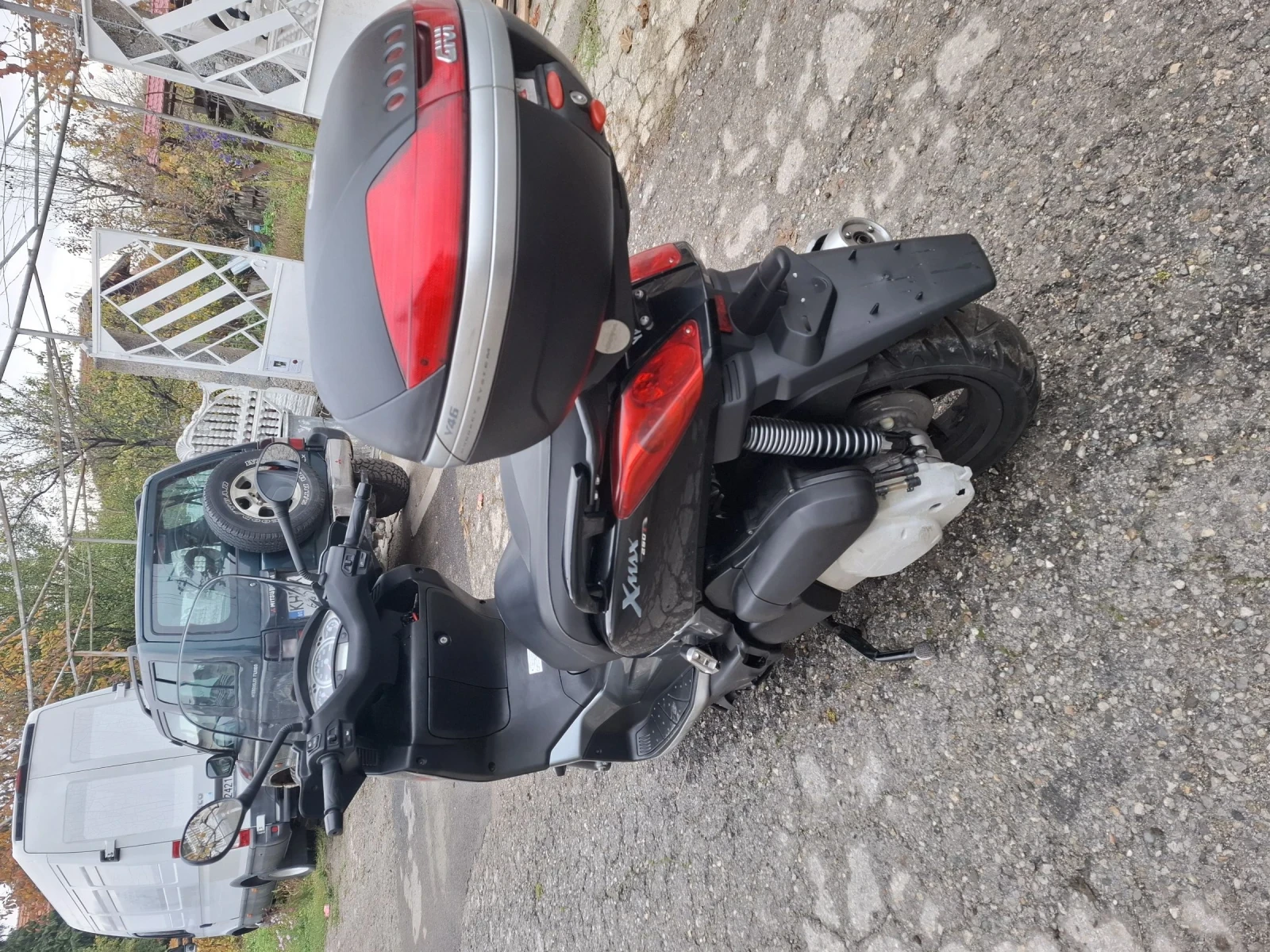 Yamaha X-max 250 i - изображение 8