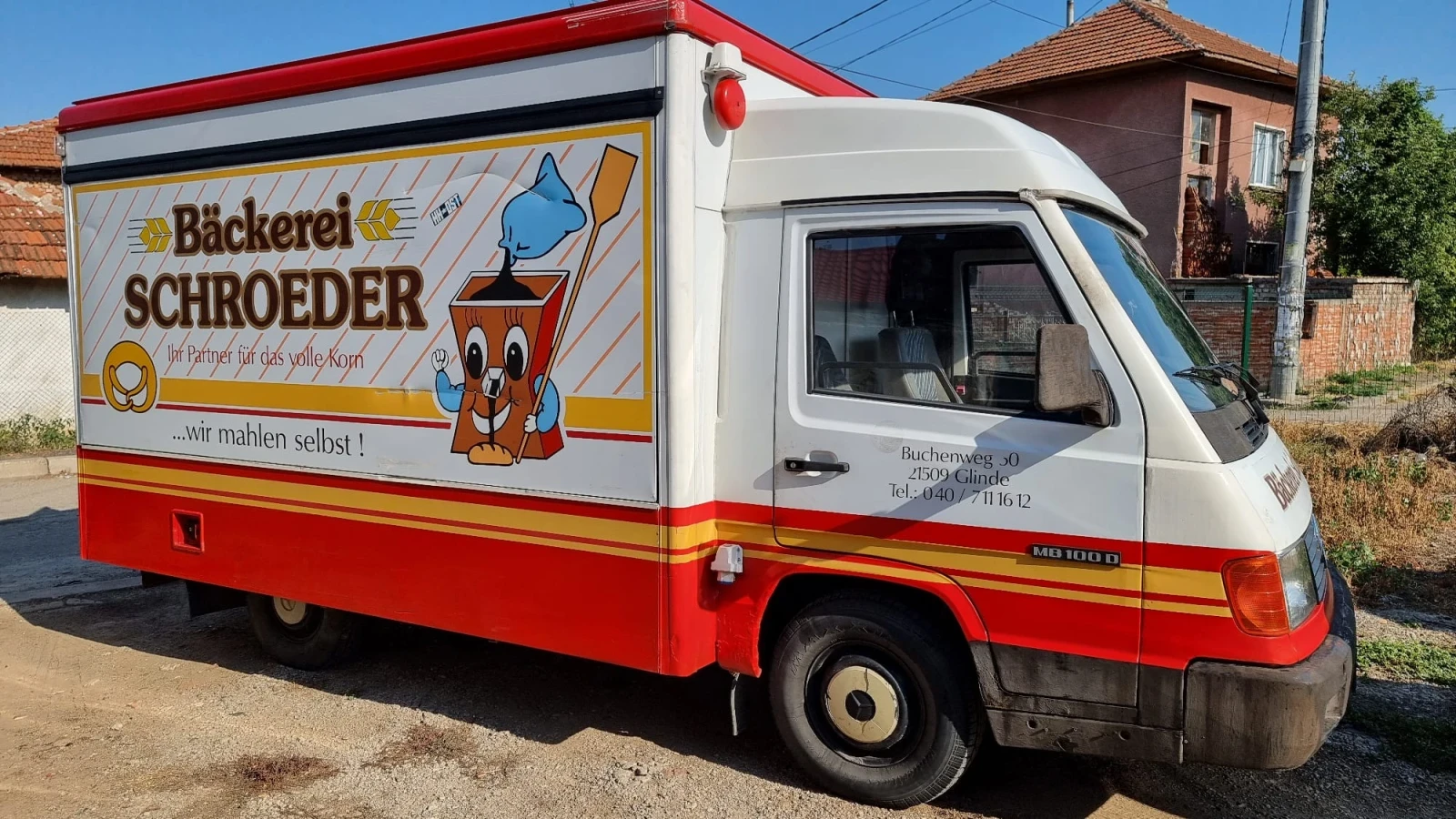 Кемпер Mercedes-Benz 100d - изображение 2