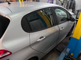 Peugeot 208 1.6i, снимка 4