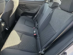 Toyota Yaris Cross 1.5 Hybrid e-CVT Навигация| Камера| Джанти, снимка 16