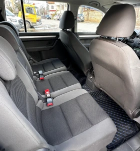 VW Touran 1.6 TDI / BLUEMOTION, снимка 11