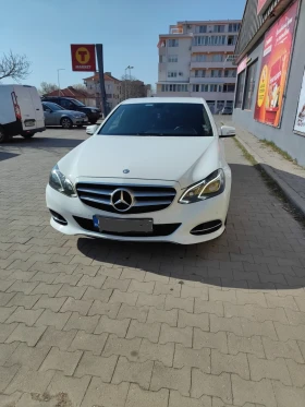 Mercedes-Benz E 220, снимка 1