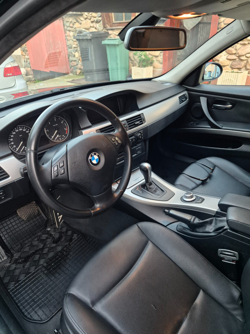 BMW 320, снимка 1 - Автомобили и джипове - 46442582