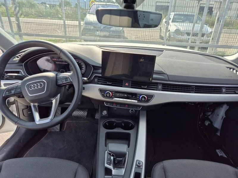 Audi A4 3.5TDI, снимка 9 - Автомобили и джипове - 46736672