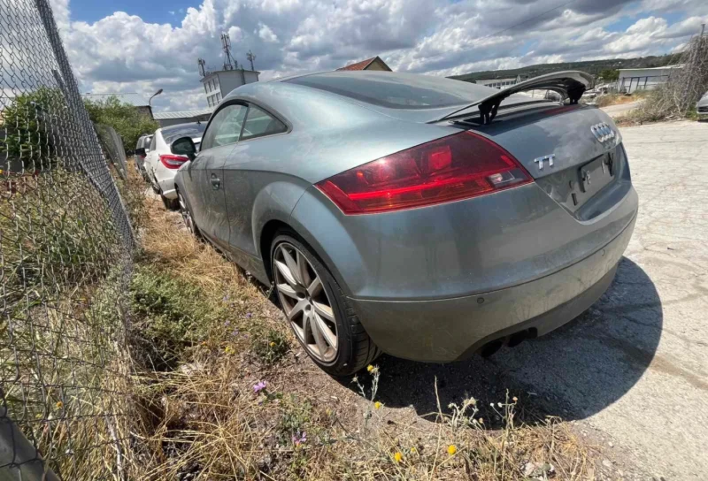 Audi Tt 2.0tfsi bwa автомат, снимка 5 - Автомобили и джипове - 50991230
