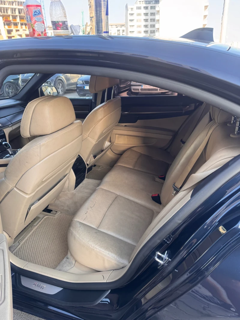 BMW 730, снимка 6 - Автомобили и джипове - 52381319