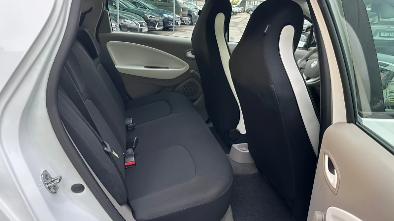 Renault Zoe Life 41 kWh Собствена батерия, снимка 11 - Автомобили и джипове - 52376682