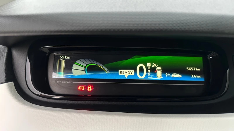 Renault Zoe Life 41 kWh Собствена батерия, снимка 15 - Автомобили и джипове - 52376682