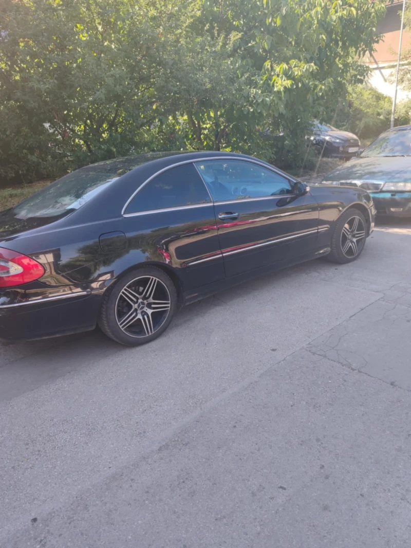 Mercedes-Benz CLK, снимка 11 - Автомобили и джипове - 52597287