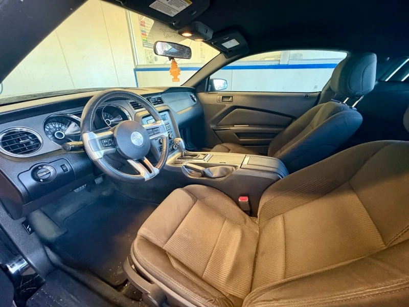Ford Mustang V6 * * АВТОМАТИК * * CARFAX * * АВТО КРЕДИТ * * , снимка 6 - Автомобили и джипове - 52673999
