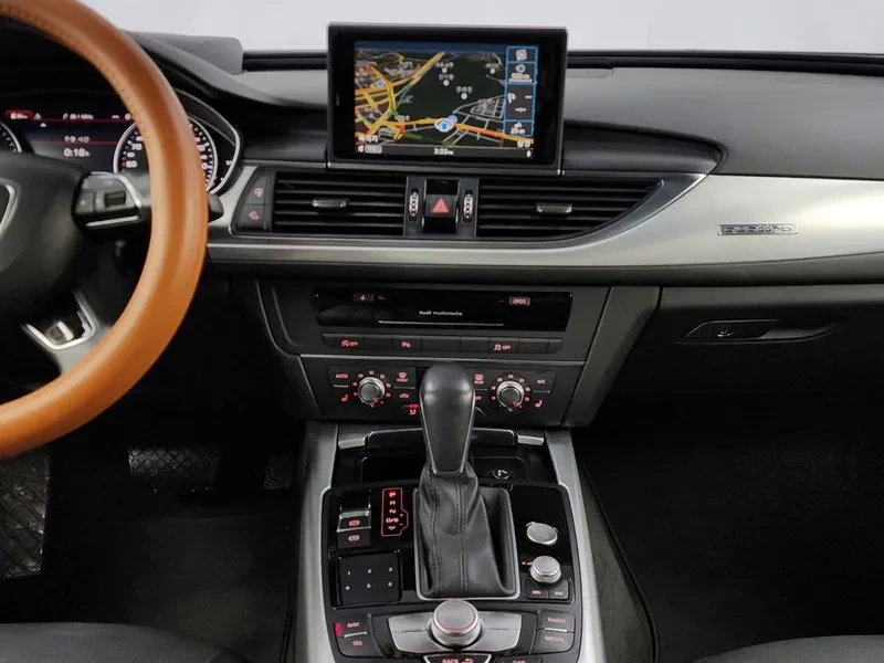 Audi A6, снимка 14 - Автомобили и джипове - 54561262