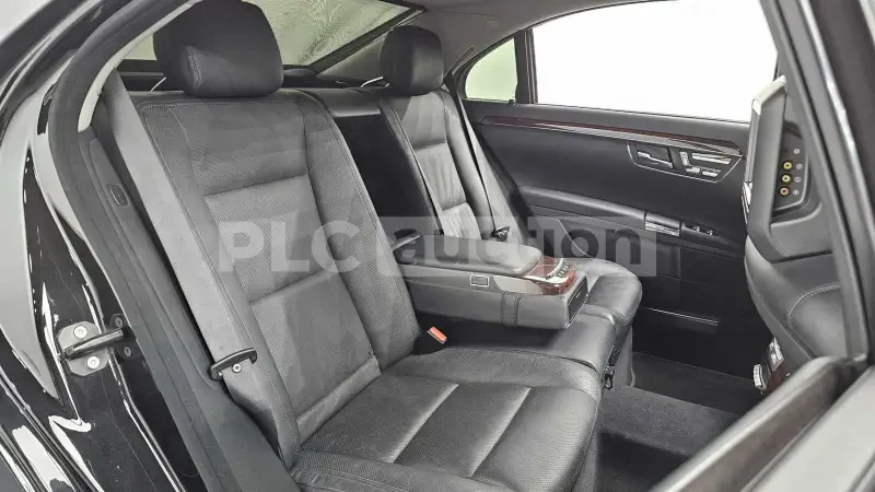 Mercedes-Benz S 550, снимка 12 - Автомобили и джипове - 55012424