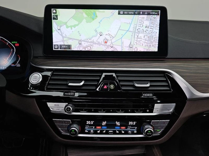 BMW 523 523d M Sport| 190к.с.| ВКЛ.ТЕХНОТЕСТ, снимка 13 - Автомобили и джипове - 55441610