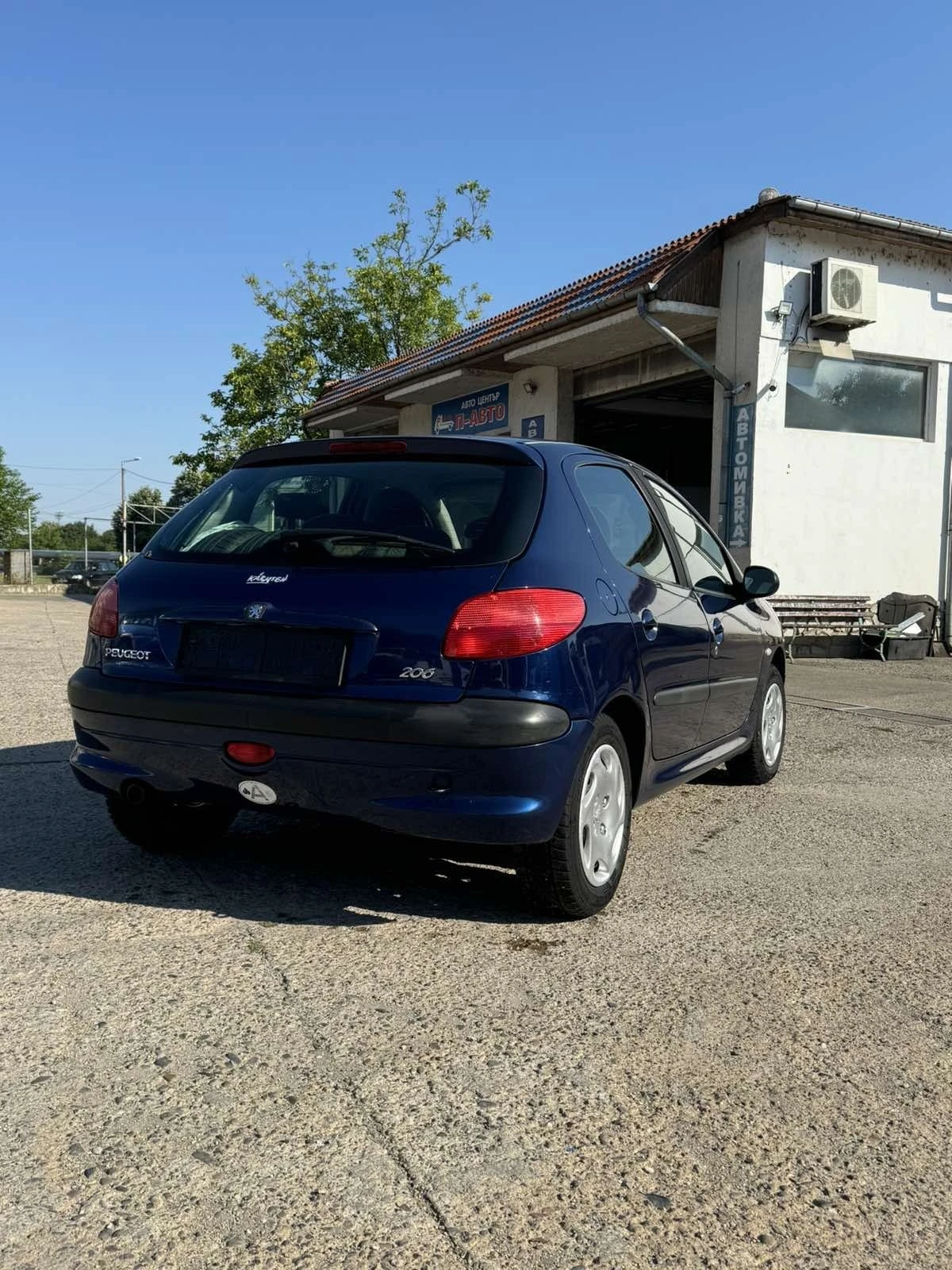 Peugeot 206 1.4i - изображение 4