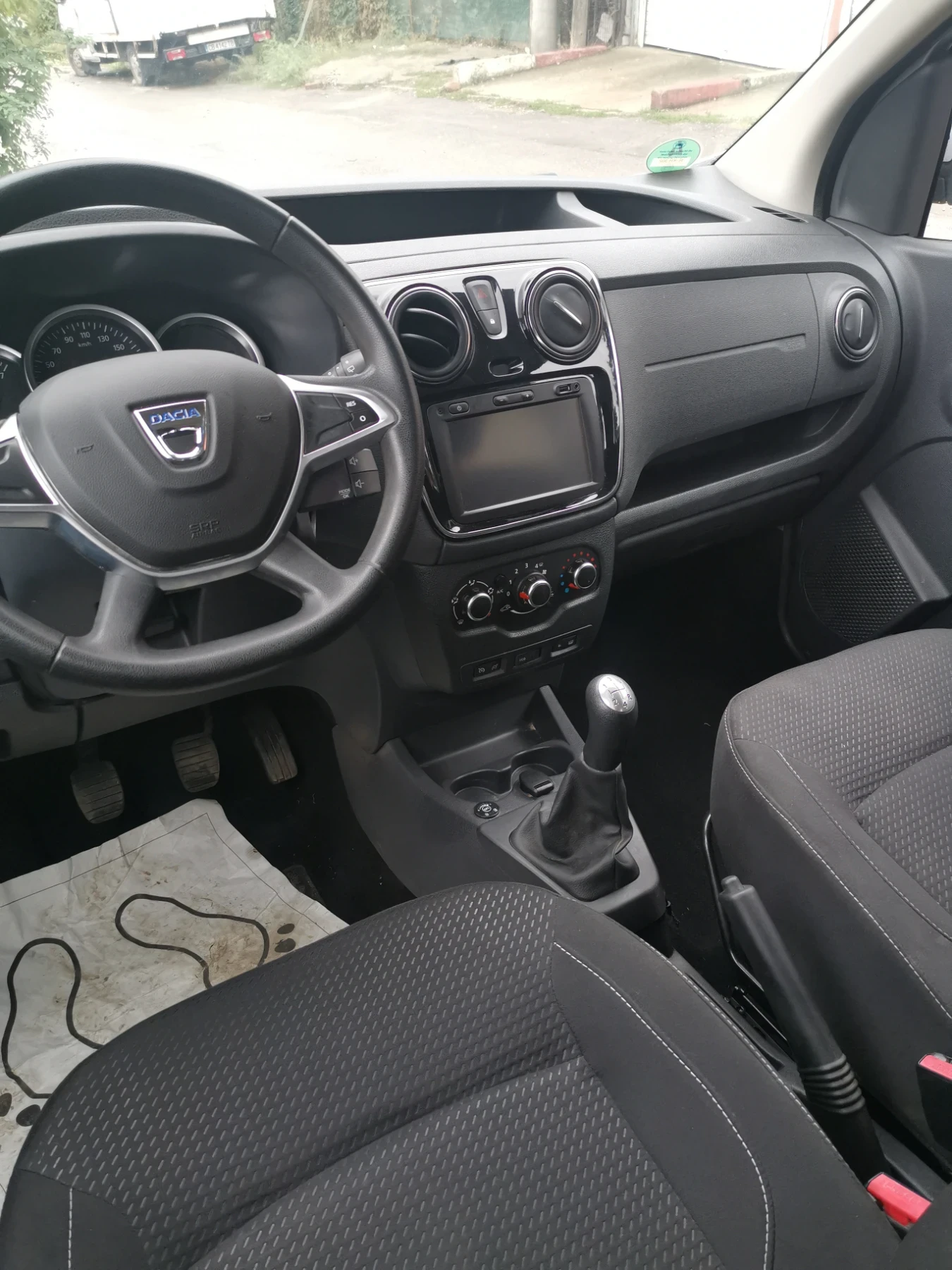 Dacia Dokker 1.6 газ клима - изображение 3