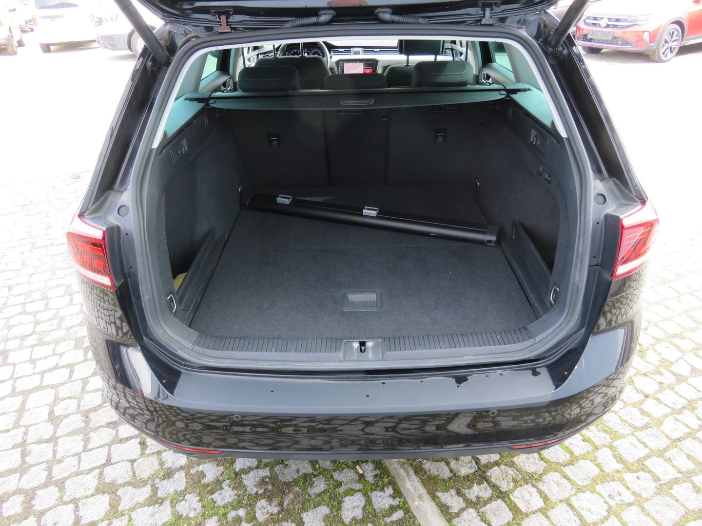 VW Passat VW Passat Var. Business 2.0 TDI SCR DSG - изображение 7