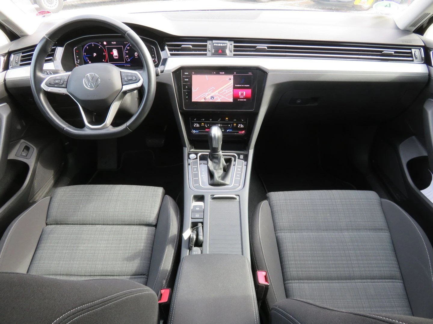 VW Passat VW Passat Var. Business 2.0 TDI SCR DSG - изображение 4
