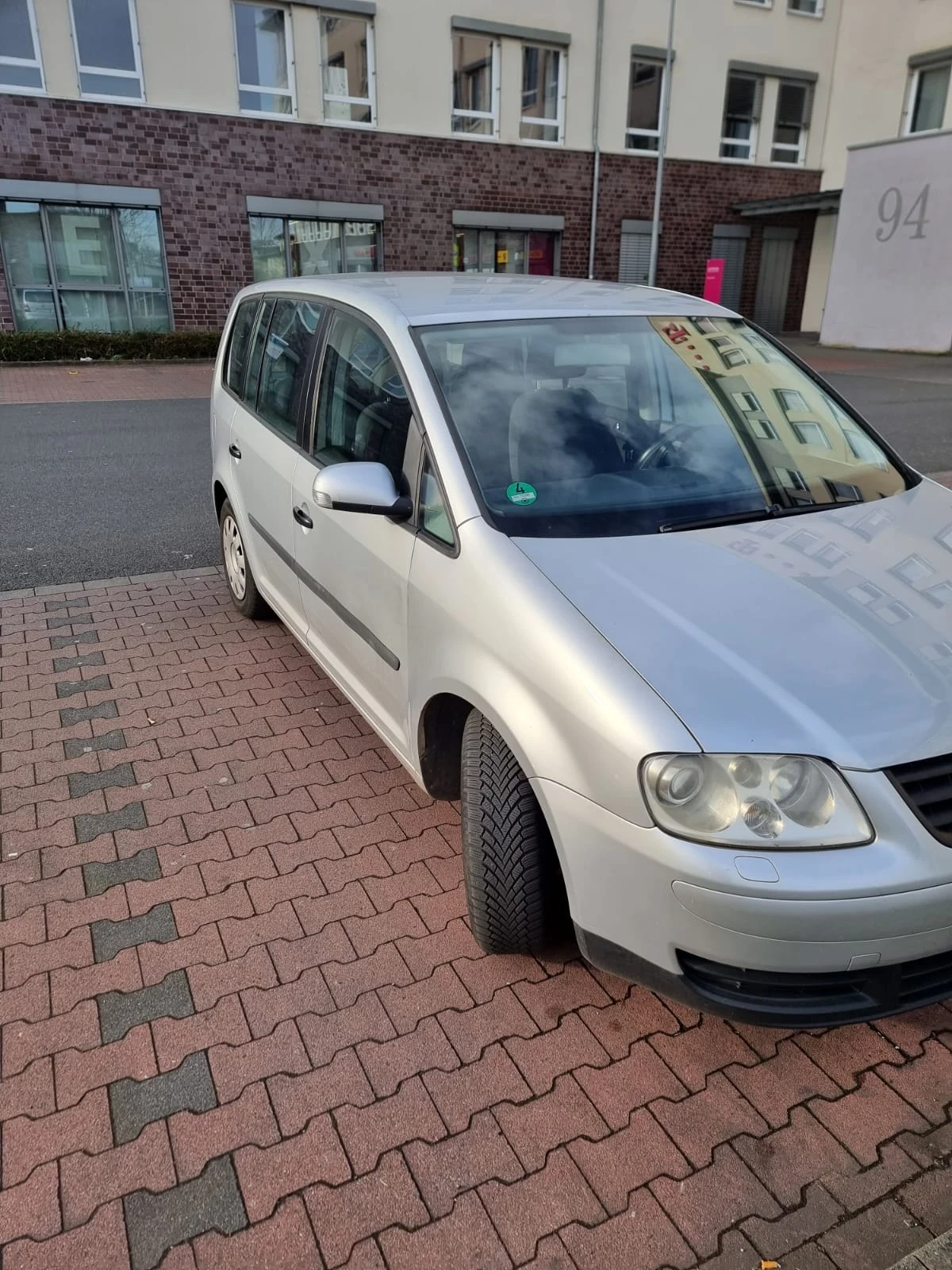 VW Touran FSI - изображение 2