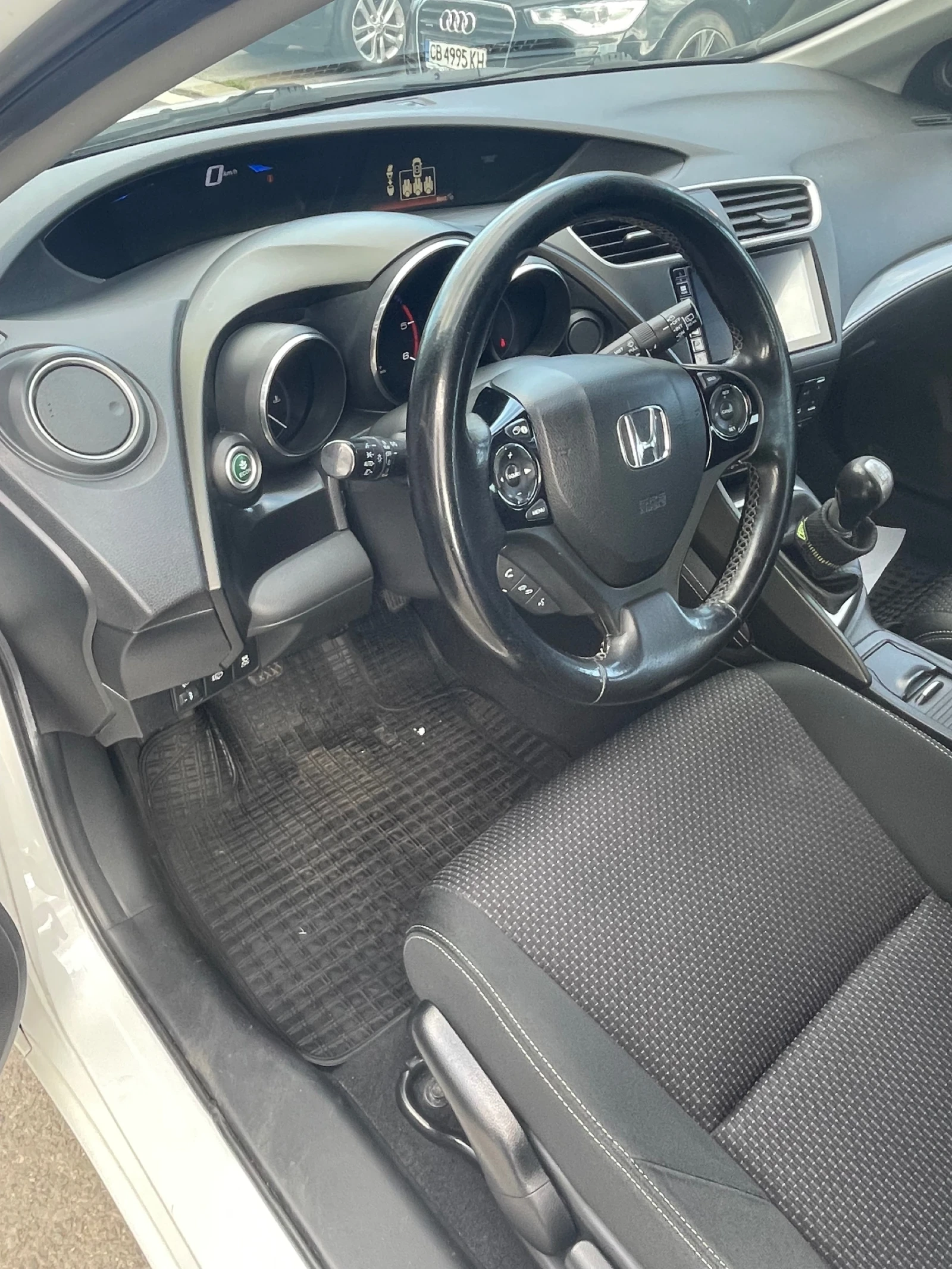 Honda Civic TOURER - изображение 7
