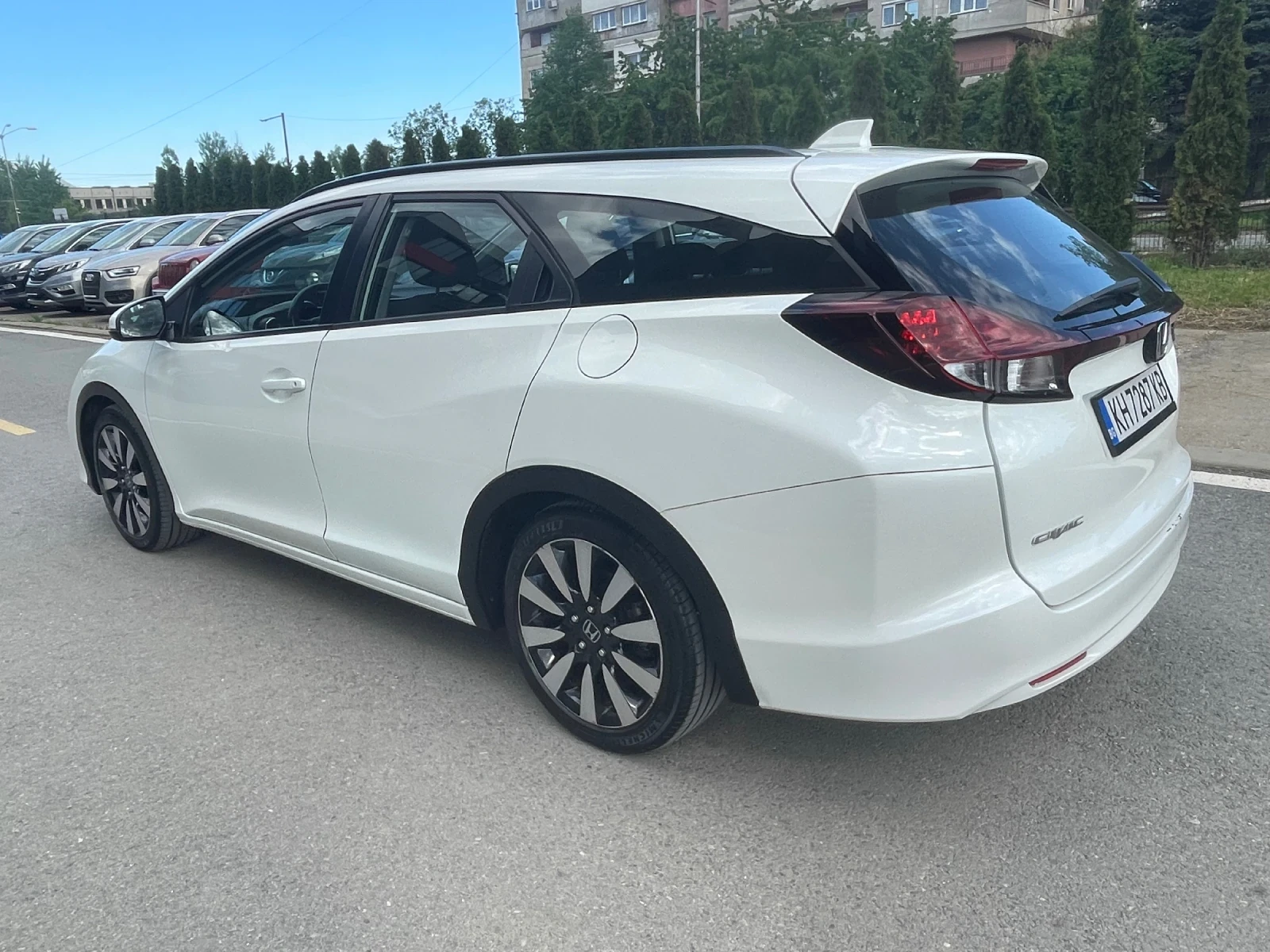 Honda Civic TOURER - изображение 4