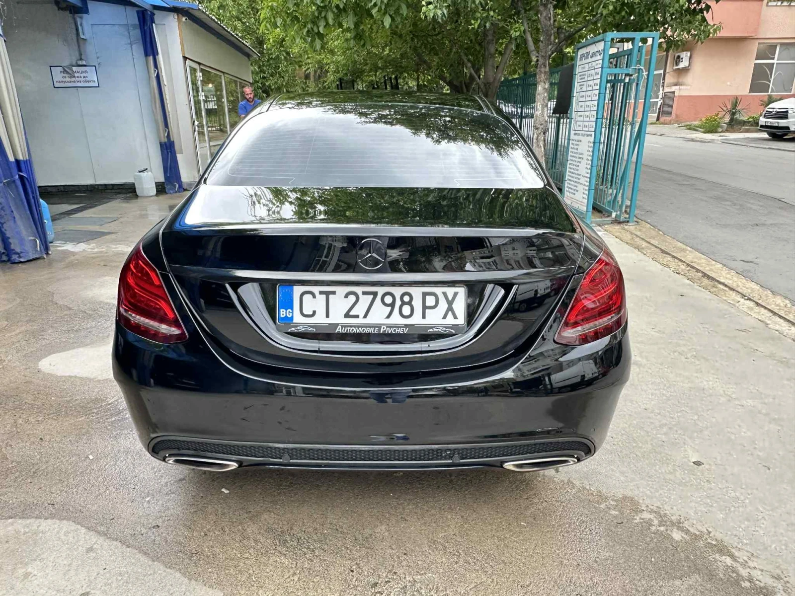 Mercedes-Benz C 400  - изображение 6