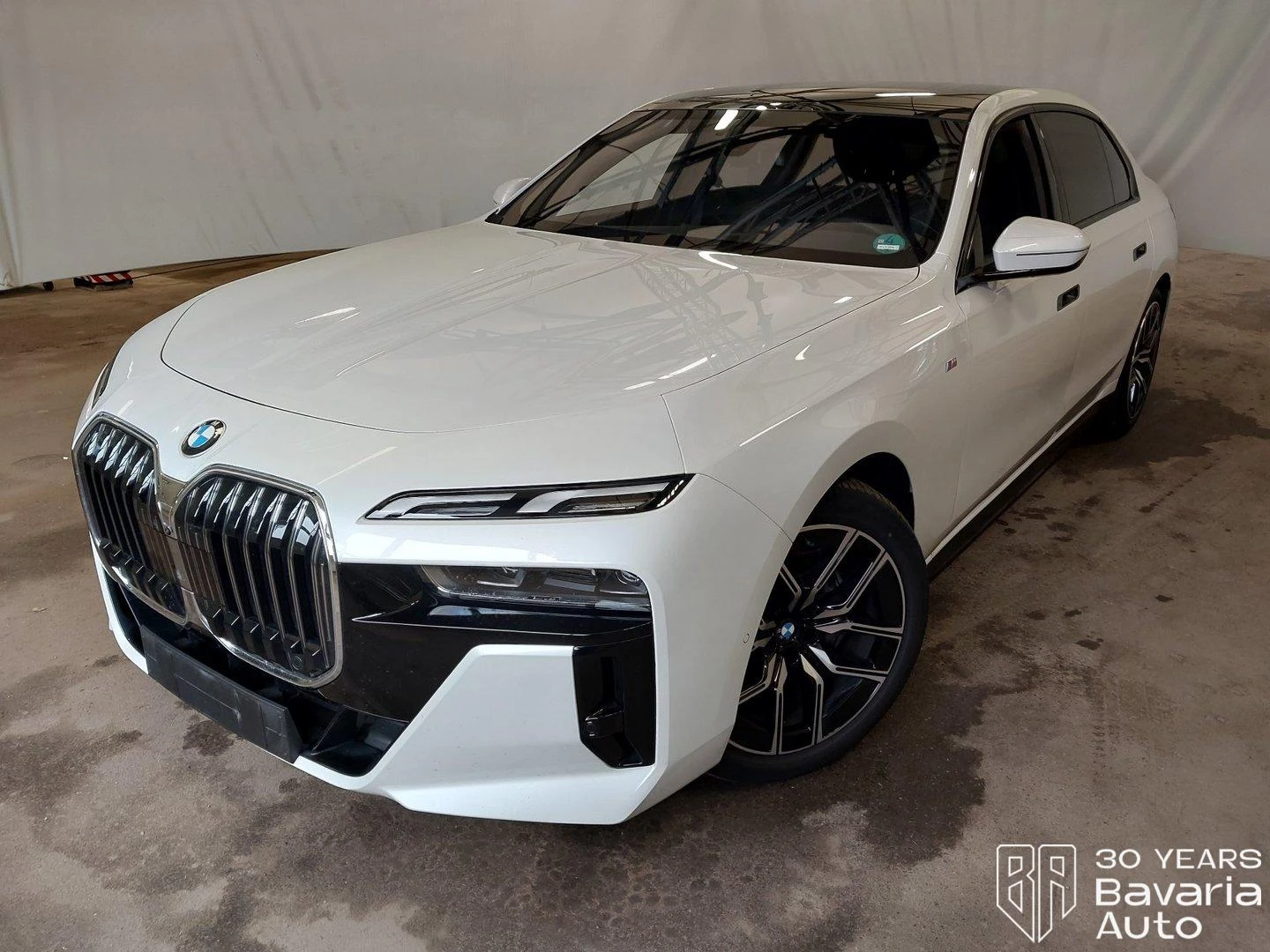 BMW 740 d xDrive M Sport Paket Sportautomatic | Mobile.bg   1